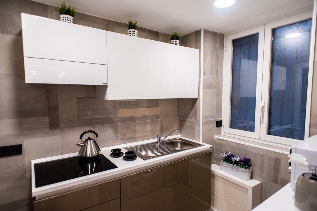 Avg Citycenter Apartments Palermo Bagian luar foto